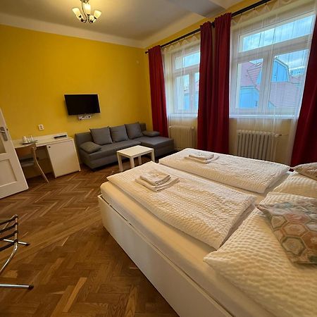 Penzion Radost Poděbrady Exteriör bild