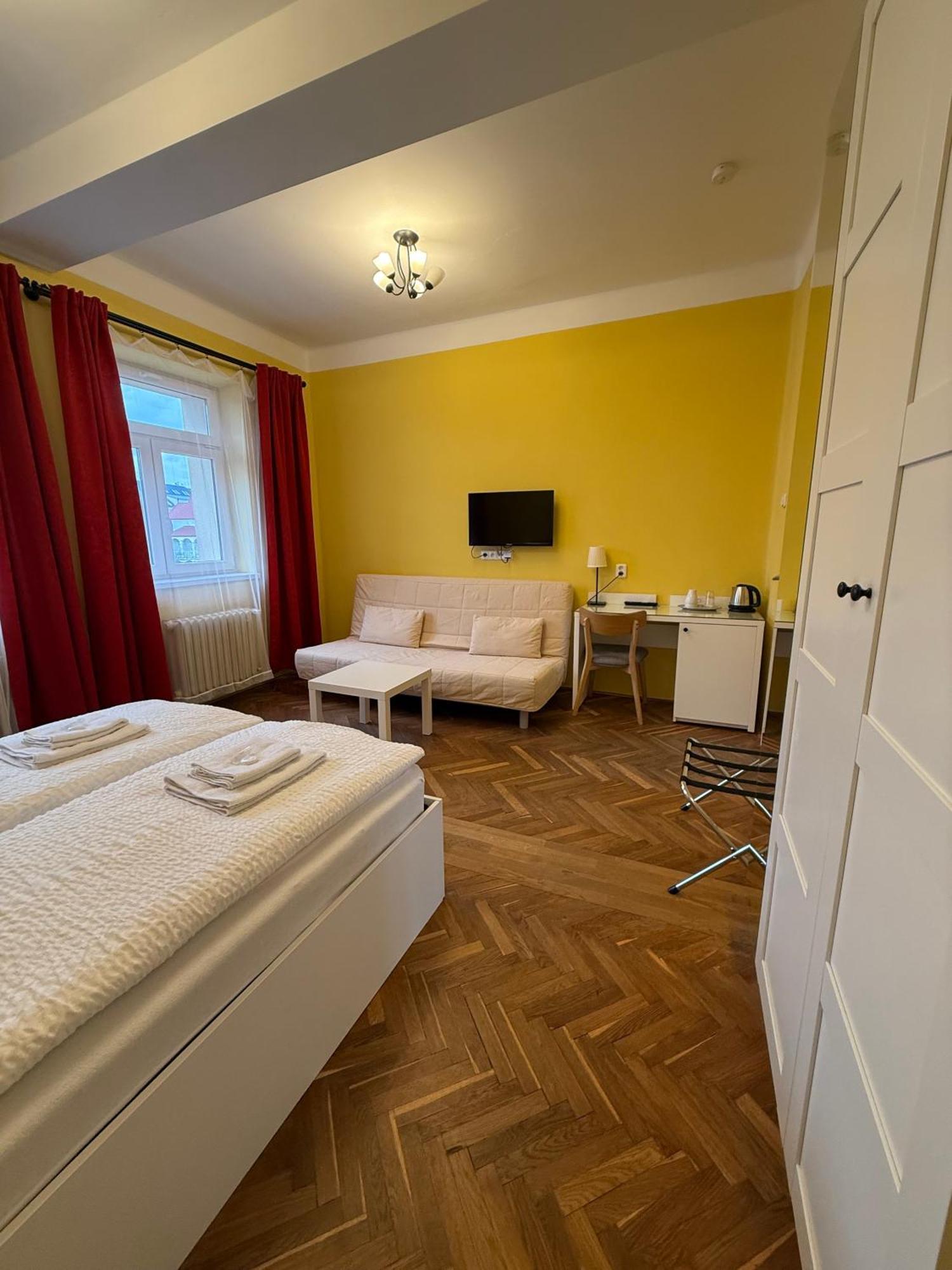 Penzion Radost Poděbrady Exteriör bild